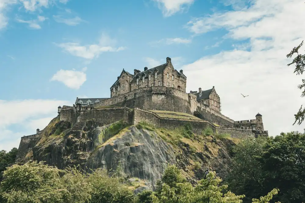 Edinburgh's Castle seen from the bottom of the hill by Jorg Angeli from Unsplash